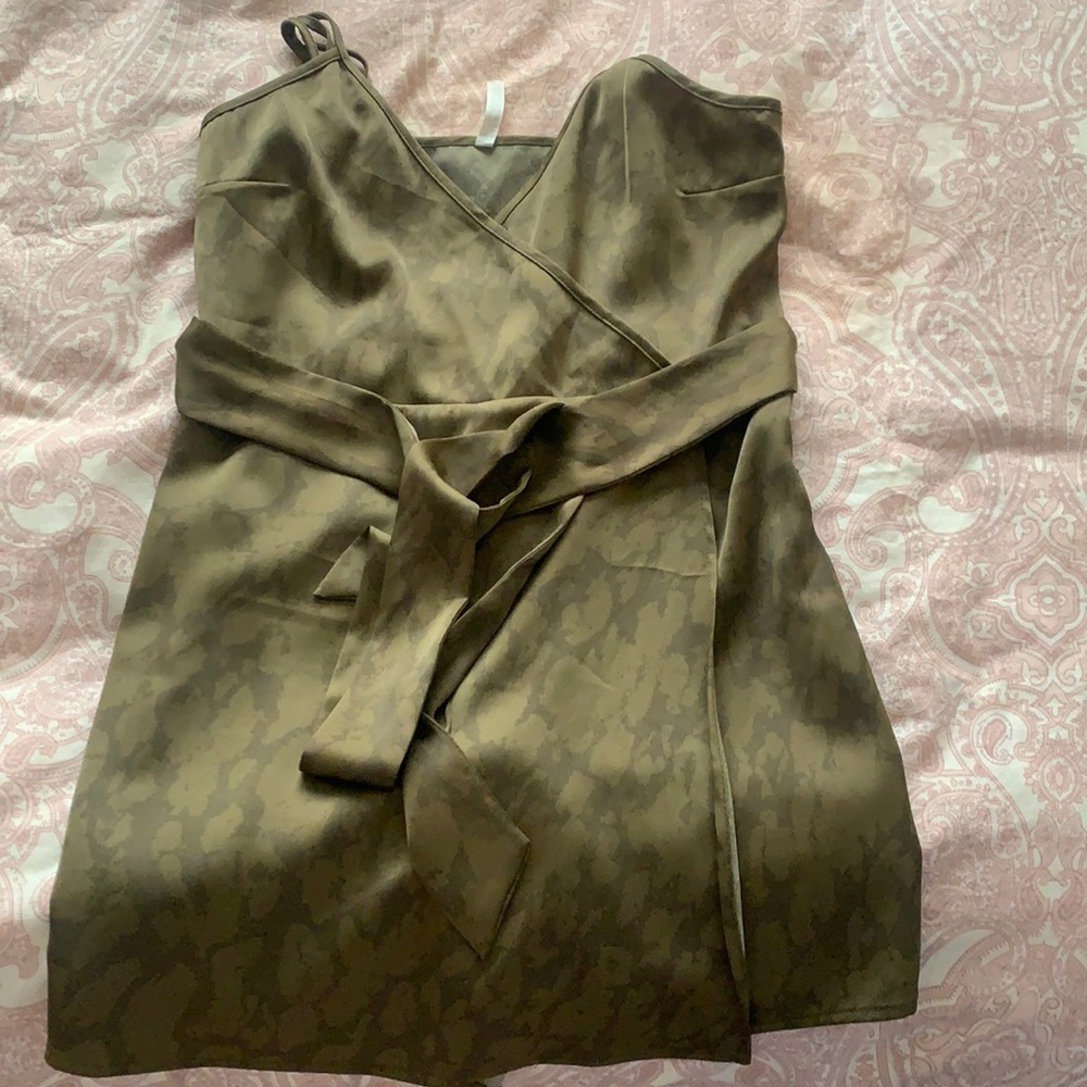 Urban outfitters olive green pattern tie romper